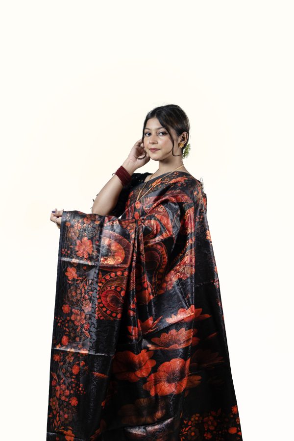 প্রিমিয়াম ঢাকাই জামদানী সিল্ক শাড়ি – রাজকীয় উৎসব কালেকশন